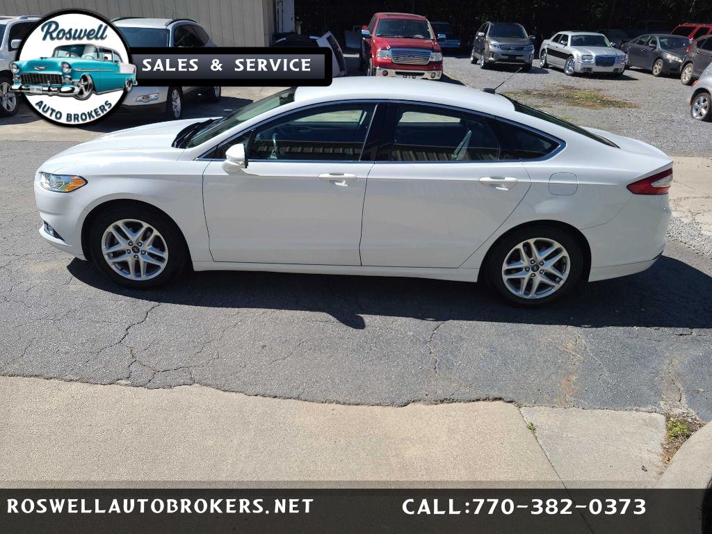 2013 Ford Fusion SE's photo