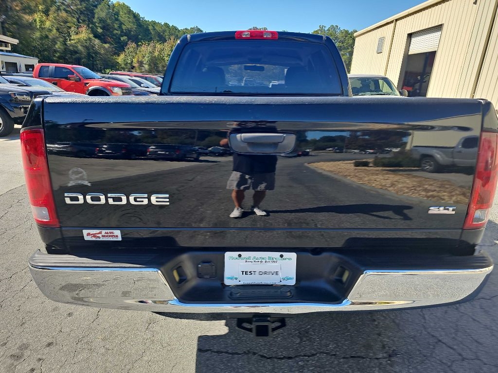 Dodge Ram 1500 ST Quad Cab 2WD 2004