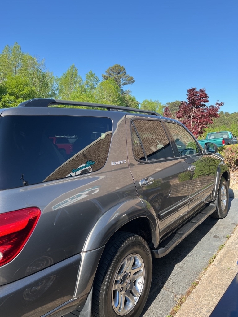 Toyota Sequoia Limited 2WD 2006