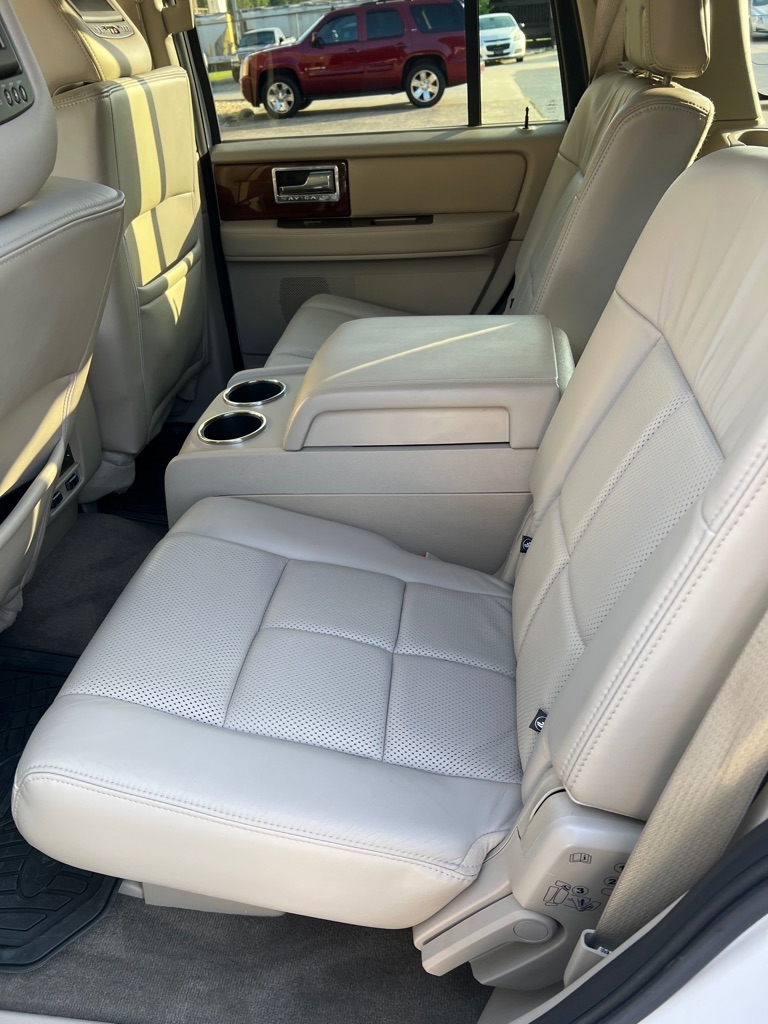 Lincoln Navigator 2WD 2012