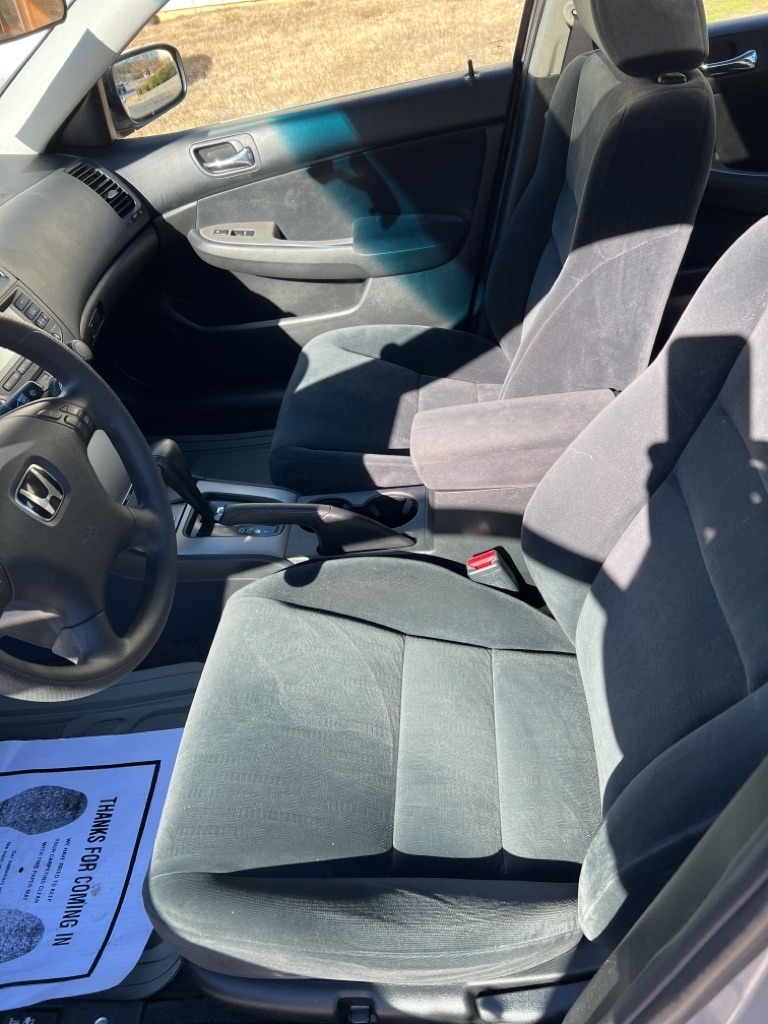 Honda Accord EX Sedan AT 2005