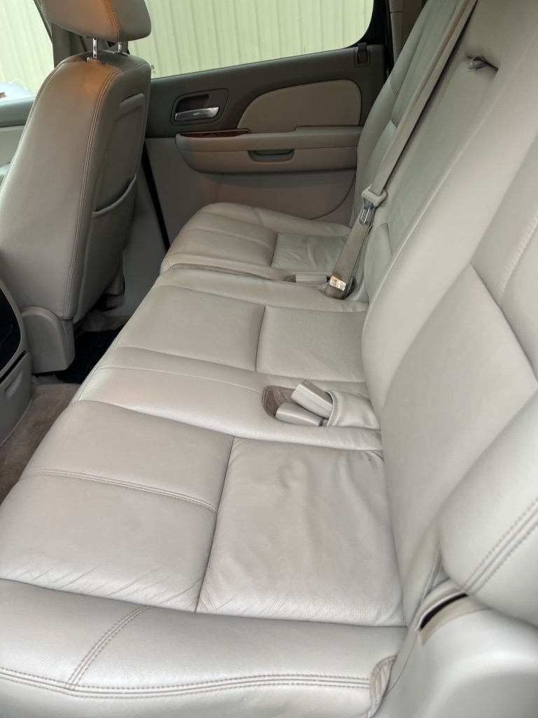 Chevrolet Suburban LS 1500 2WD 2008