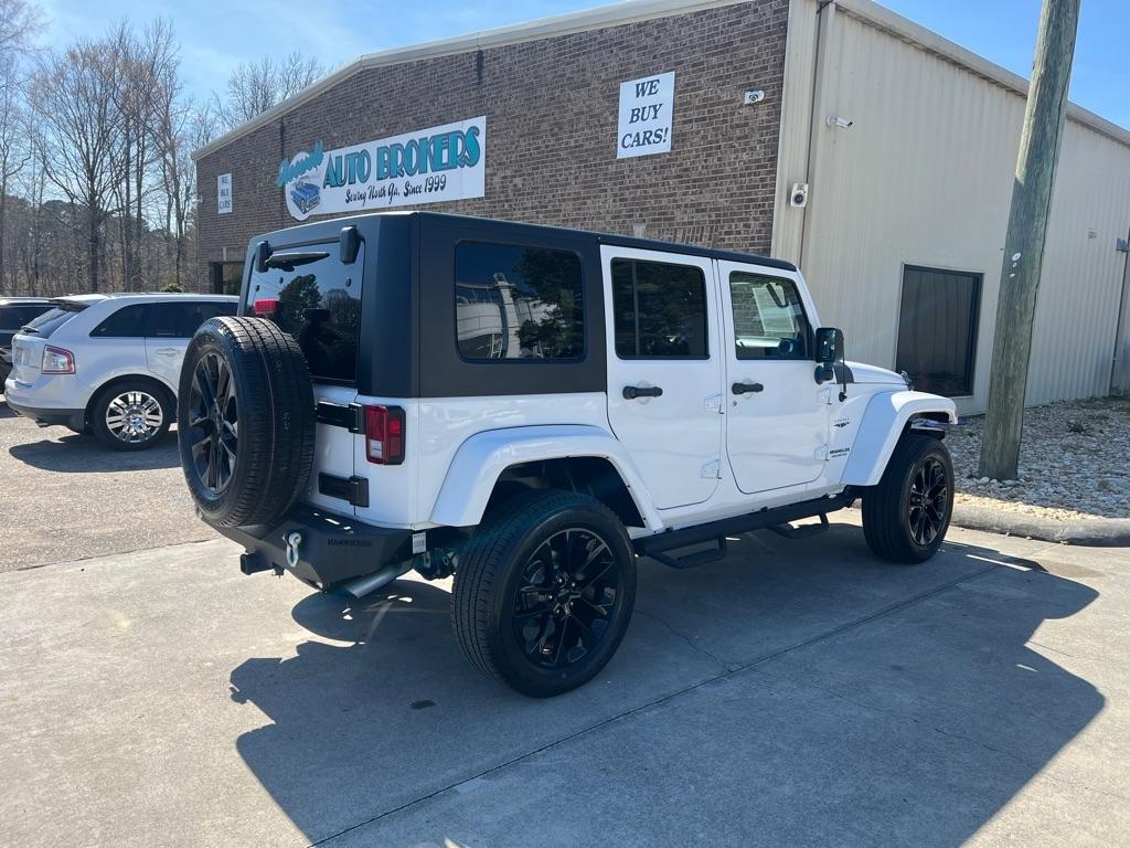 Jeep Wrangler Unlimited Sahara 4WD 2014
