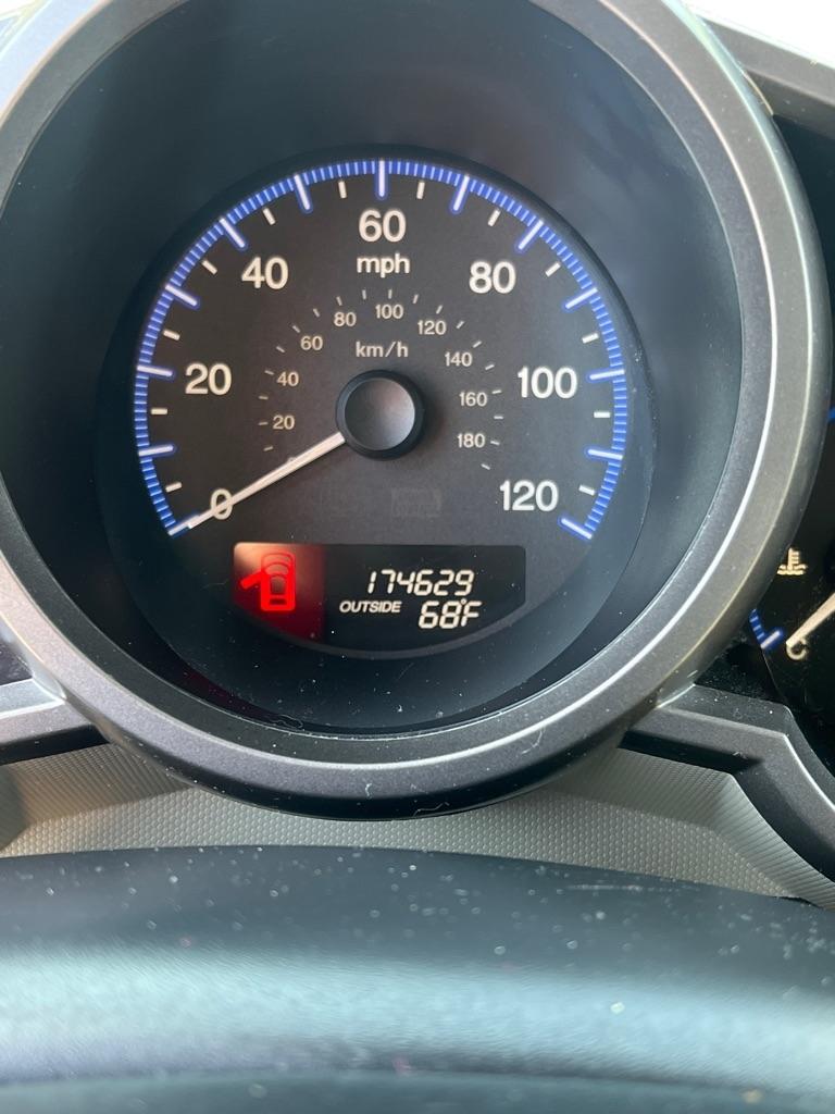 Honda Element EX 2WD AT 2011