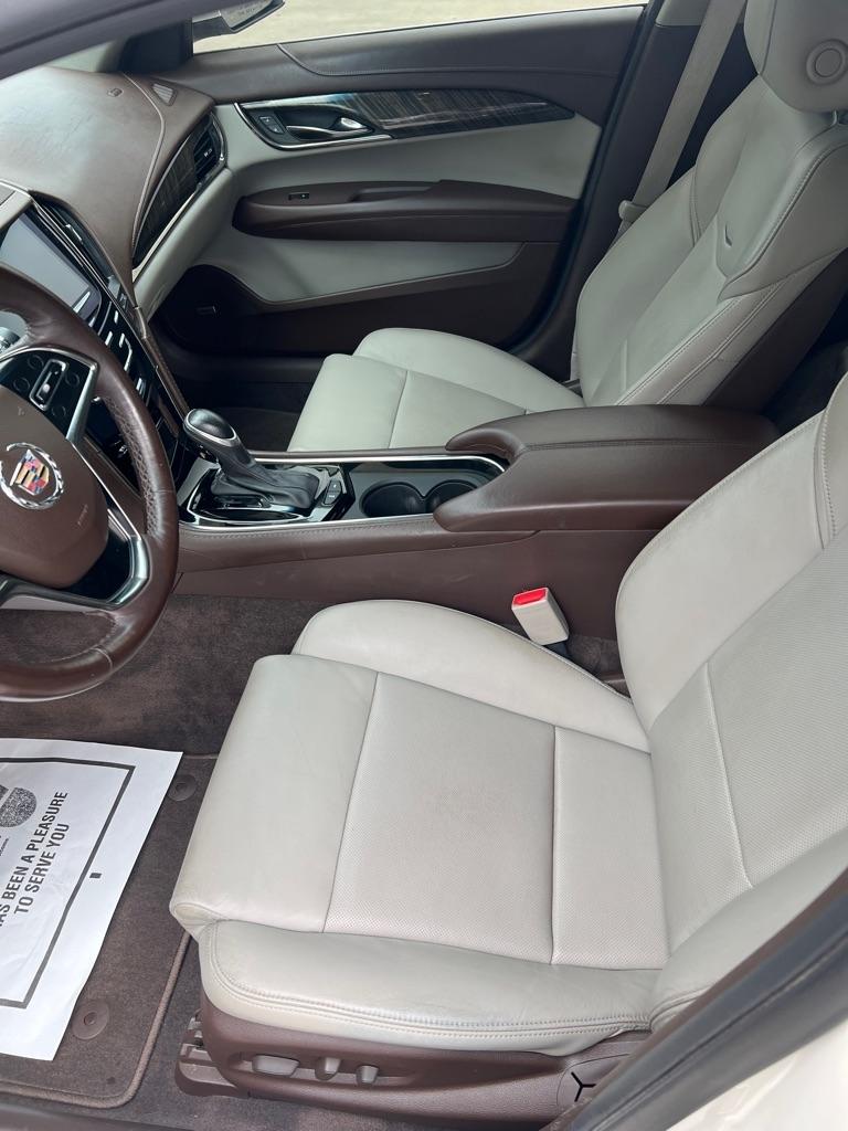 Cadillac ATS 2.0L Luxury RWD 2014