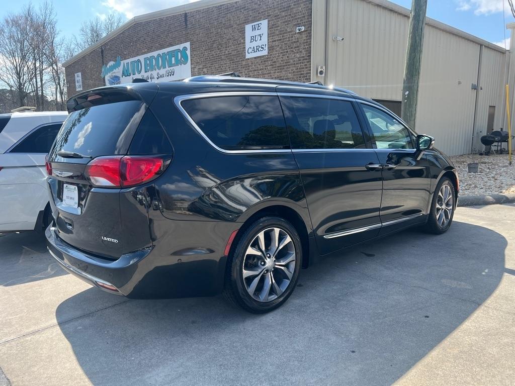 Chrysler Pacifica  2017