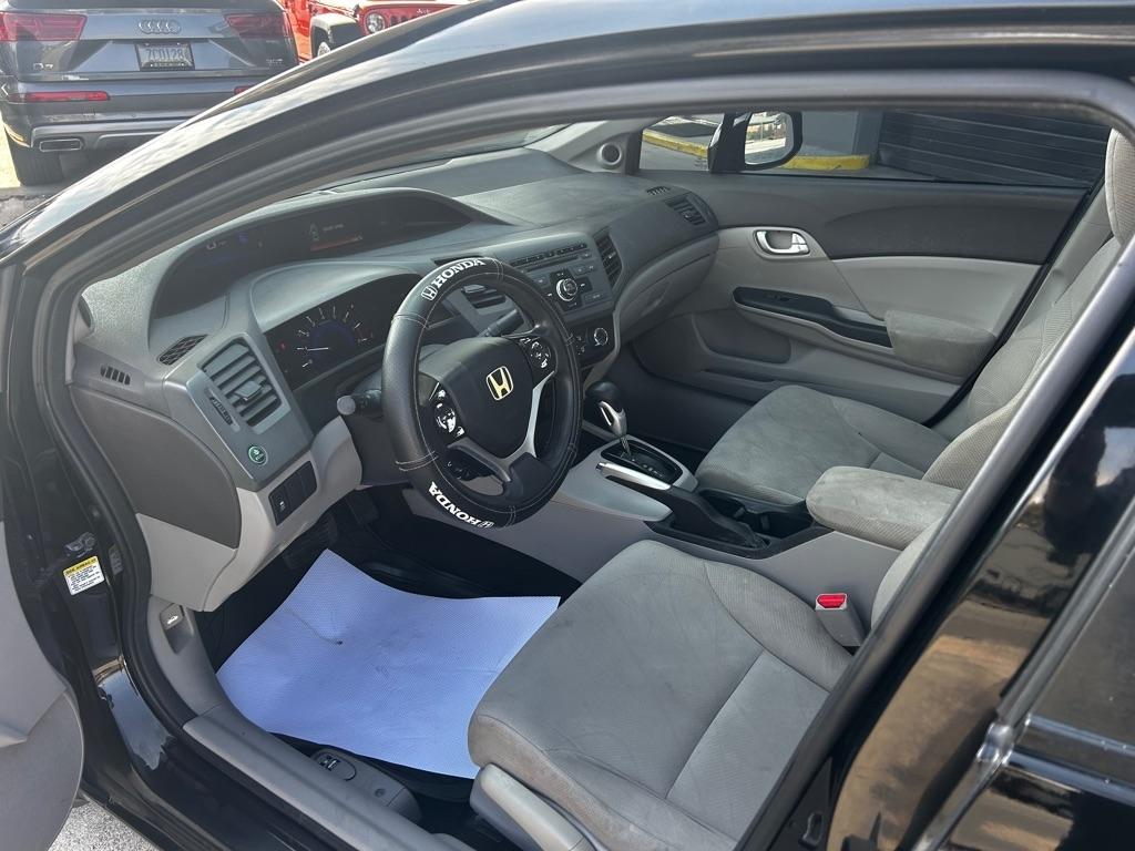 Honda Civic EX Sedan 5-Speed AT 2012