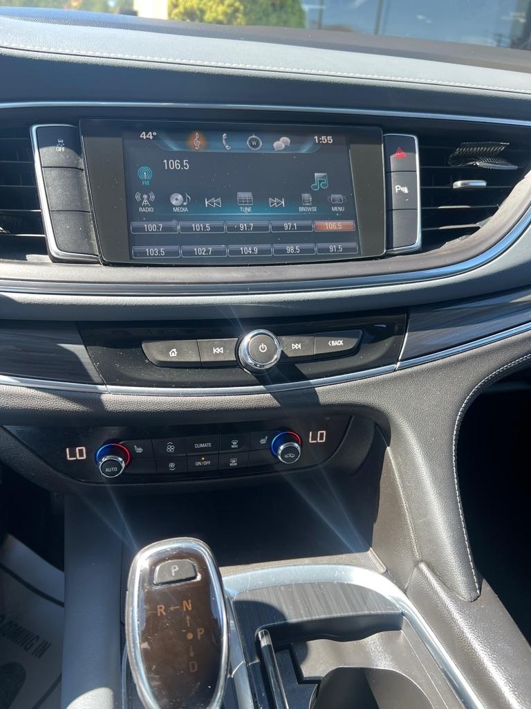 Buick Enclave  2019
