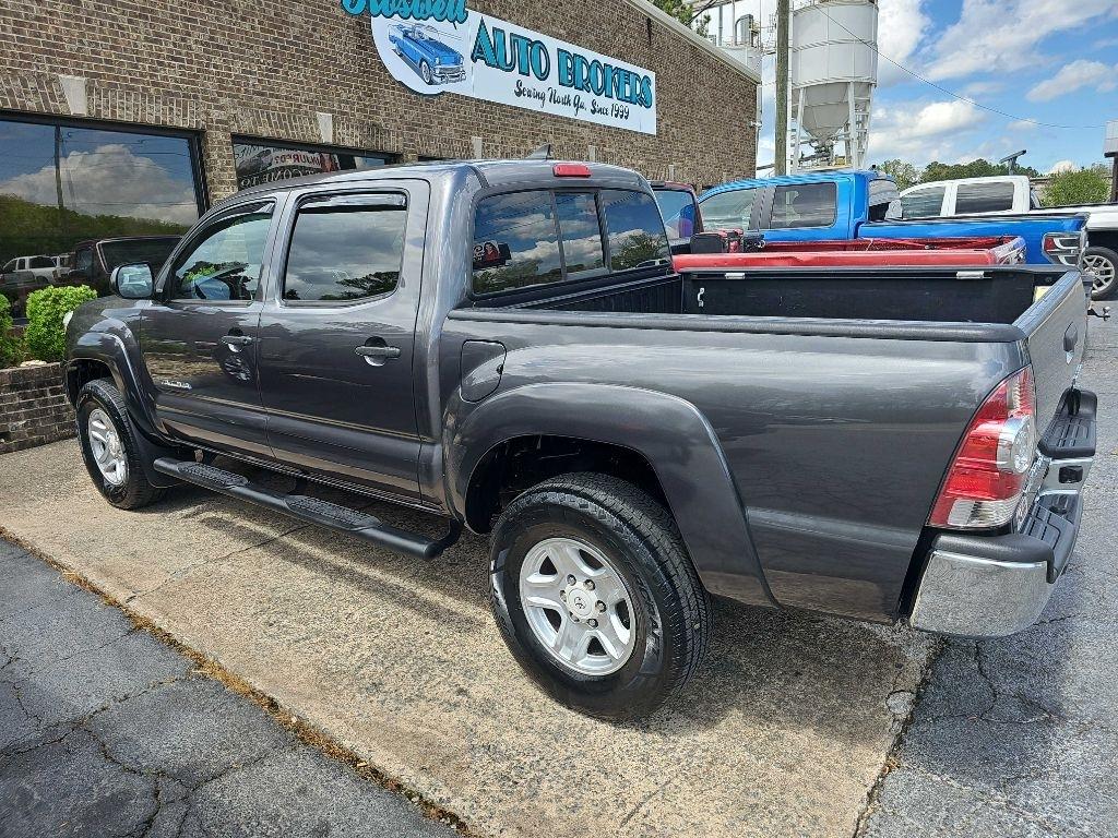 Toyota Tacoma PreRunner Double Cab V6 5AT 2WD 2015