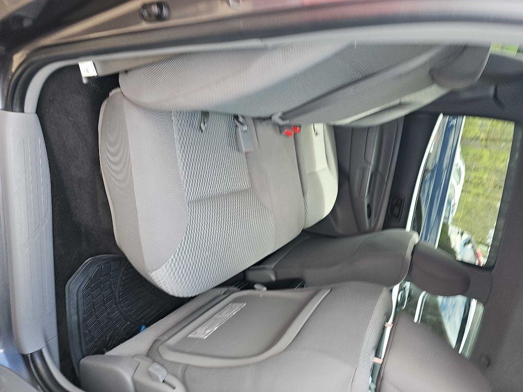 Toyota Tacoma PreRunner Double Cab V6 5AT 2WD 2015