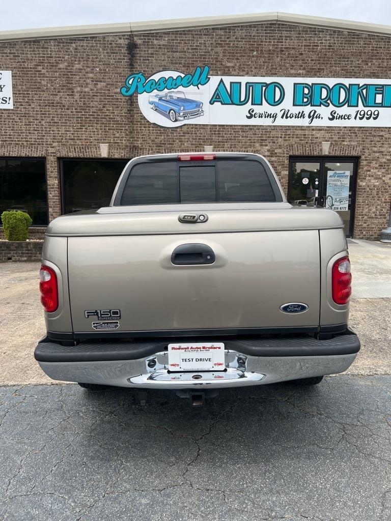 Ford F-150 XLT SuperCrew Short Bed 4WD 2002