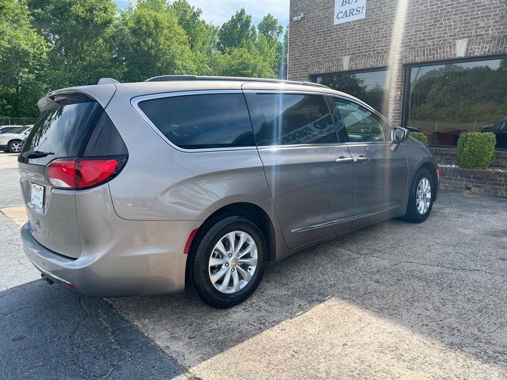 Chrysler Pacifica Touring-L 2017