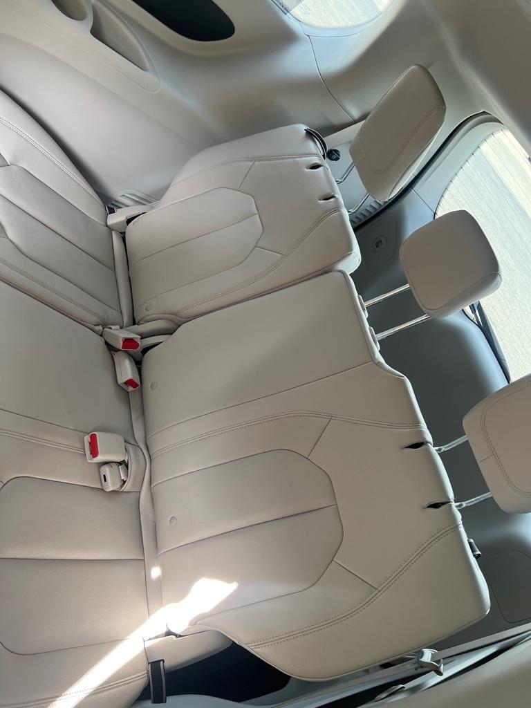 Chrysler Pacifica Touring-L 2017