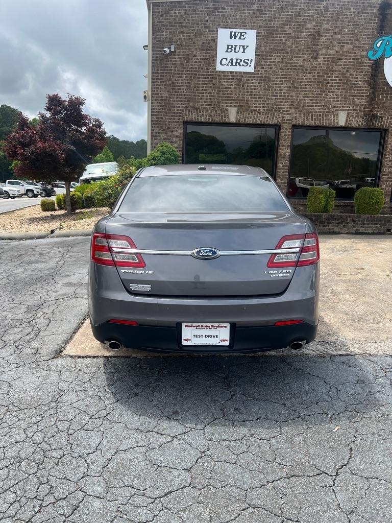 Ford Taurus Limited FWD 2014