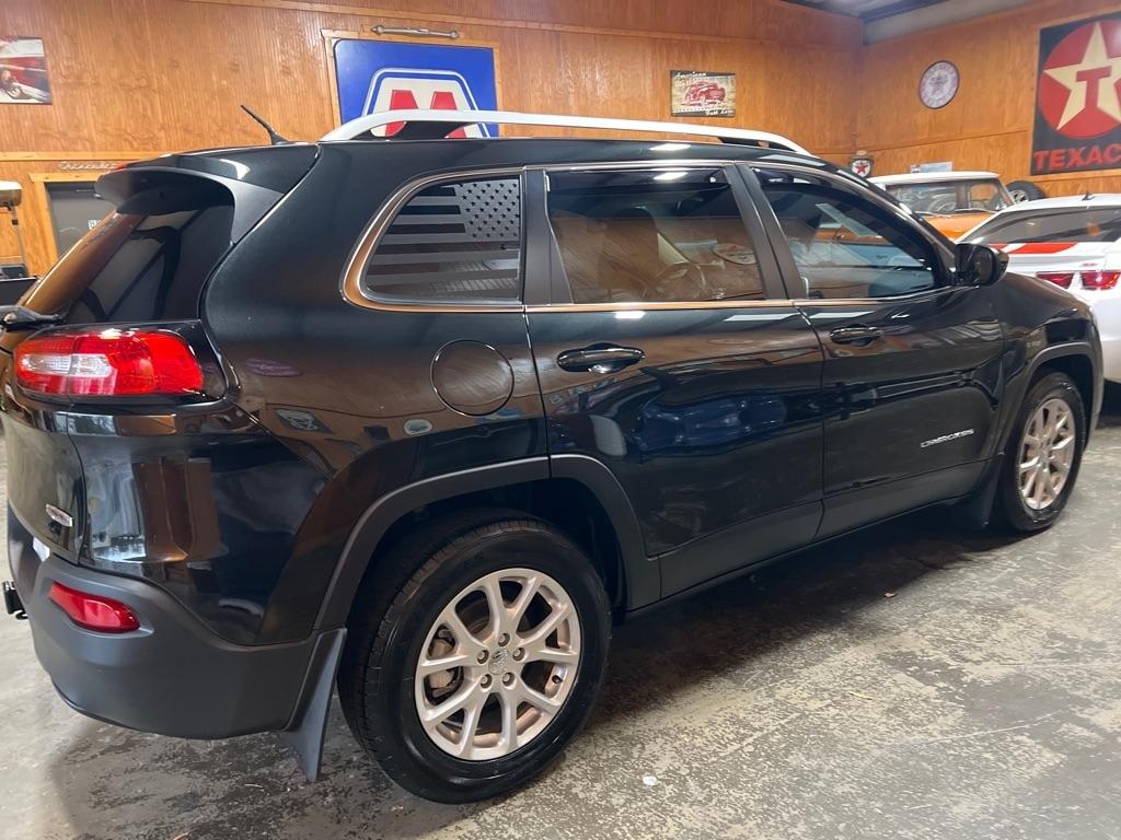 Jeep Cherokee Latitude FWD 2015