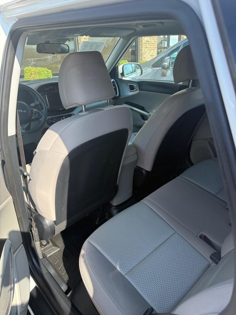 Kia Soul LX CVT 2022