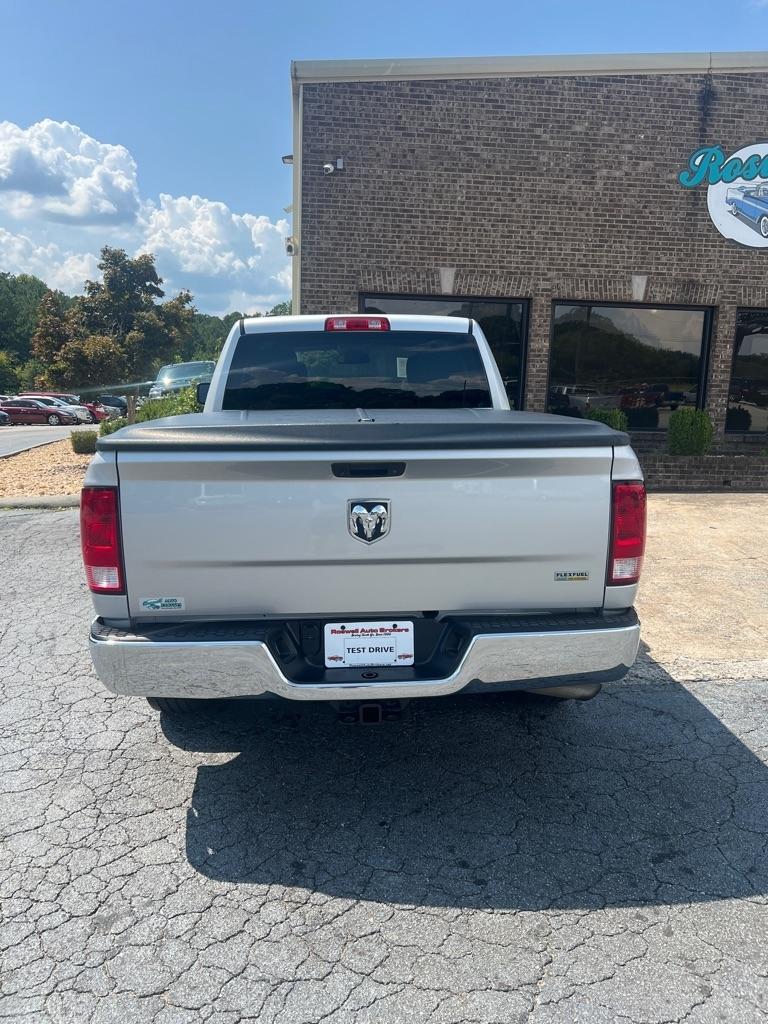 RAM 1500 Tradesman Quad Cab 2WD 2017