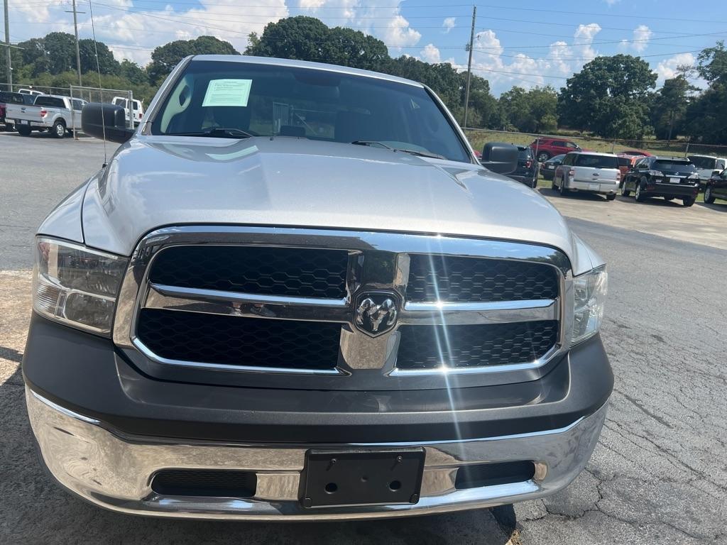 RAM 1500 Tradesman Quad Cab 2WD 2017