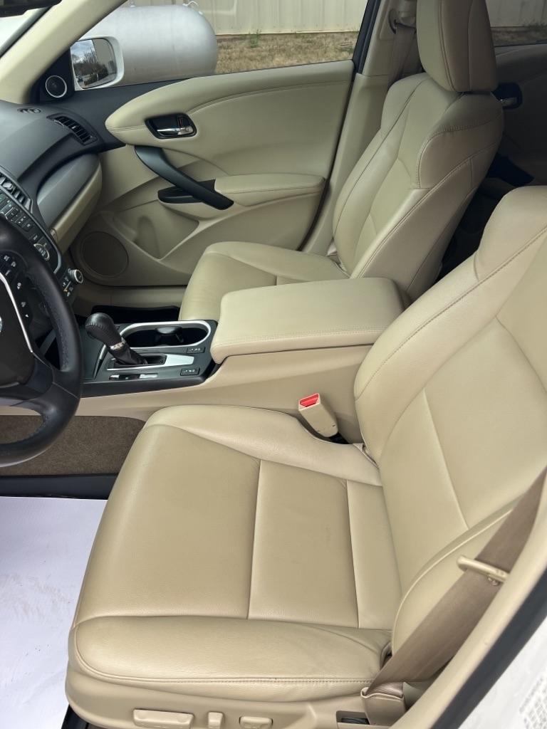 Acura RDX 6-Spd AT AWD 2016