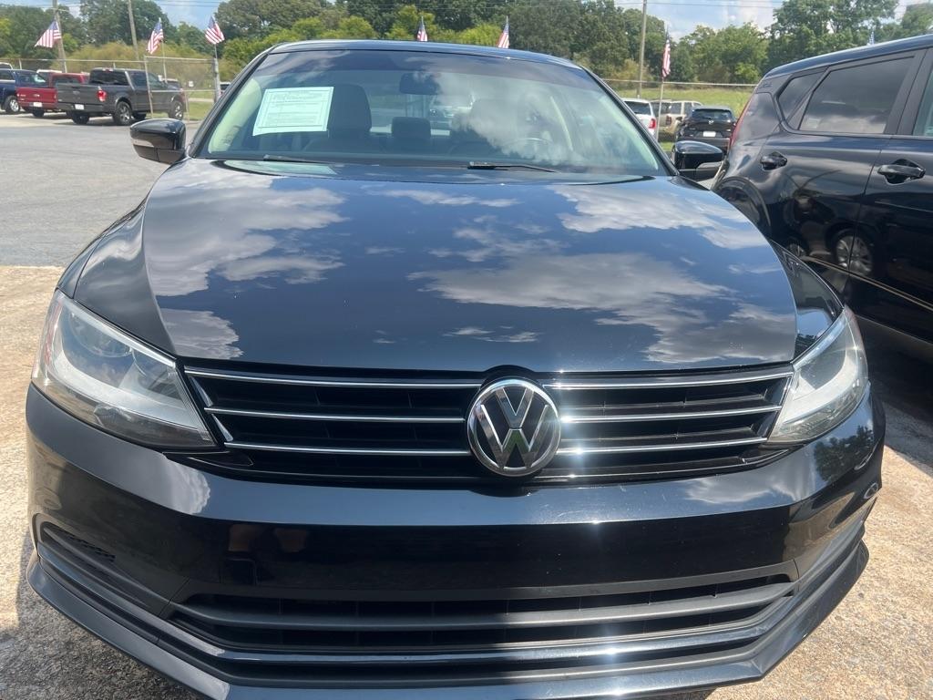 Volkswagen Jetta SE 6A 2016