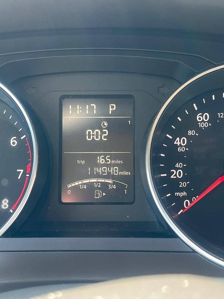 Volkswagen Jetta SE 6A 2016