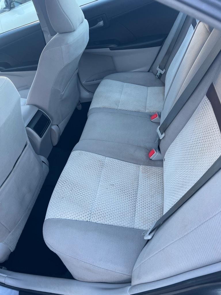 Toyota Camry L 2012