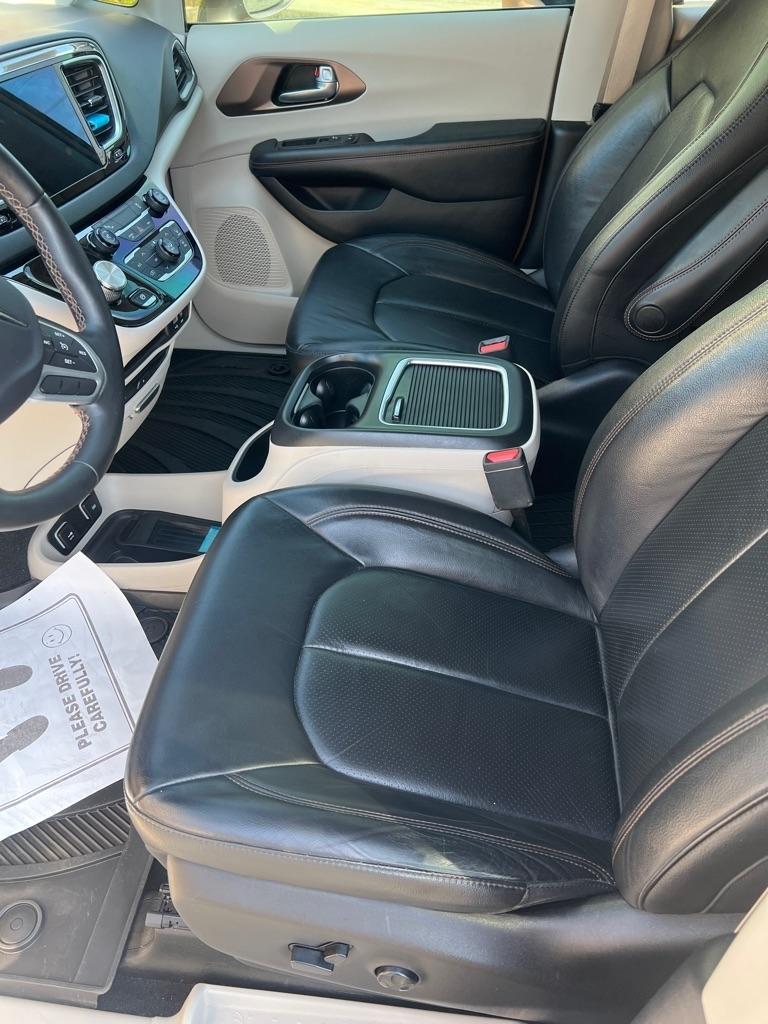 Chrysler Pacifica Touring-L Plus 2017