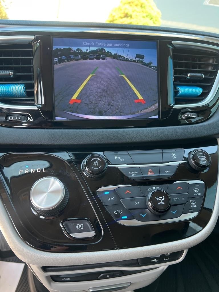 Chrysler Pacifica Touring-L Plus 2017