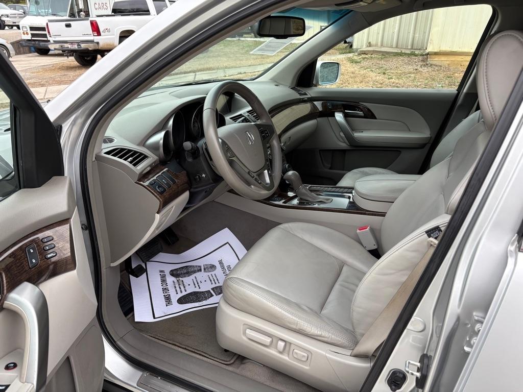 Acura MDX 6-Spd AT w/Tech Package 2012
