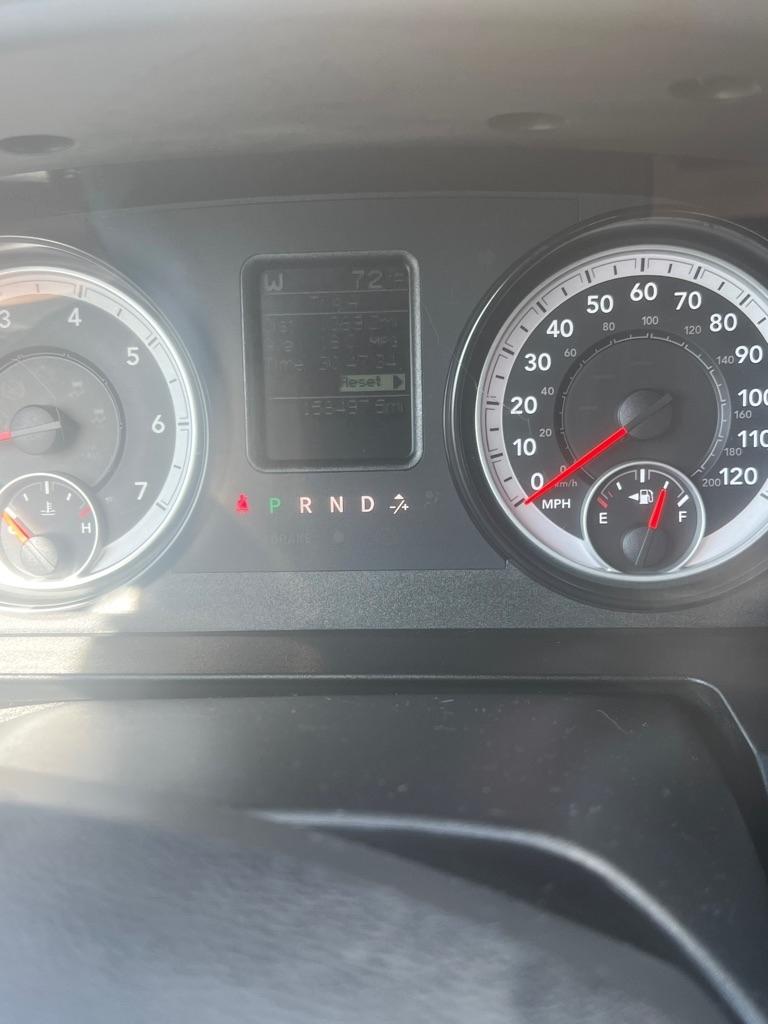 Dodge 1500 Tradesman/Express Crew Cab SWB 2WD 2014