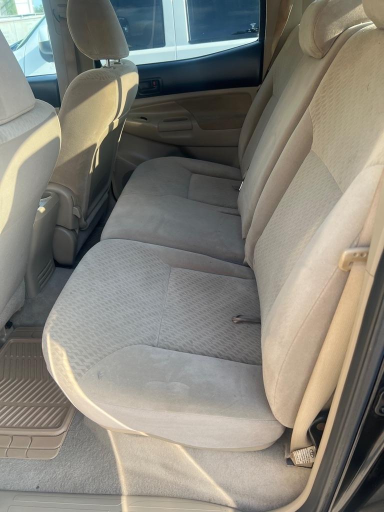 Toyota Tacoma PreRunner Double Cab V6 Auto 2WD 2009