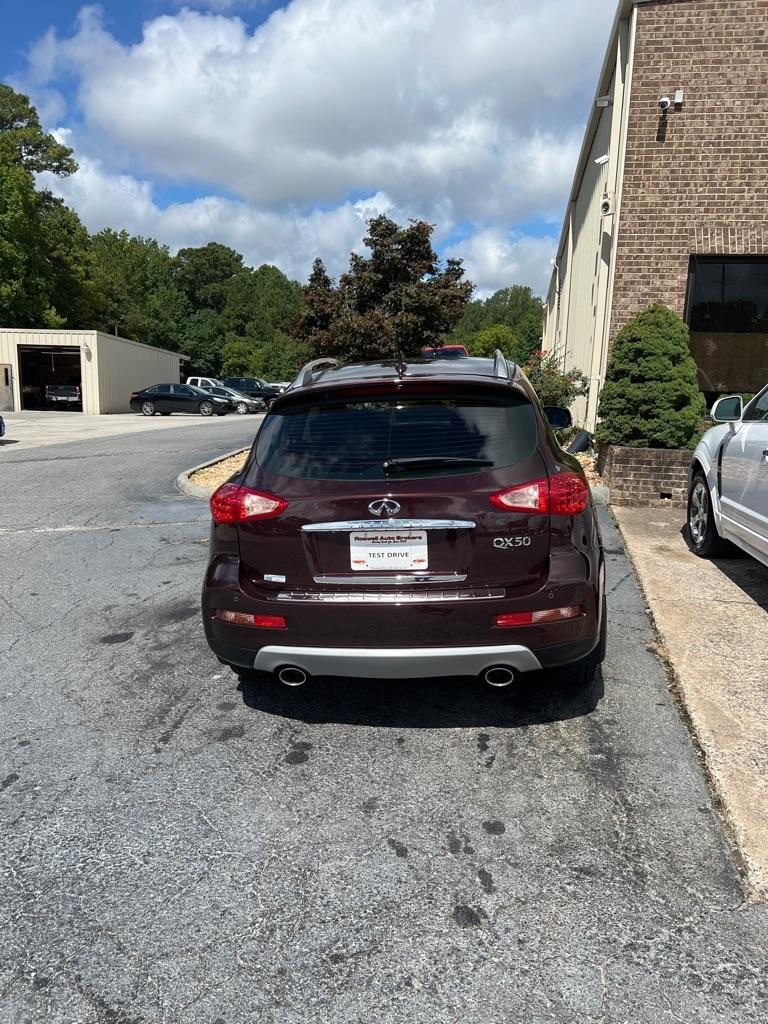 Infiniti QX50 Base RWD 2017