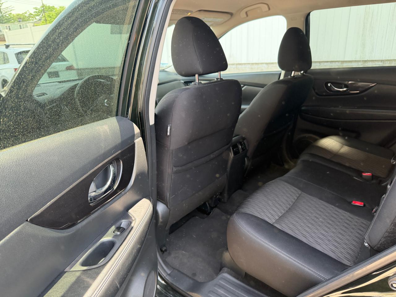 Nissan Rogue  2020