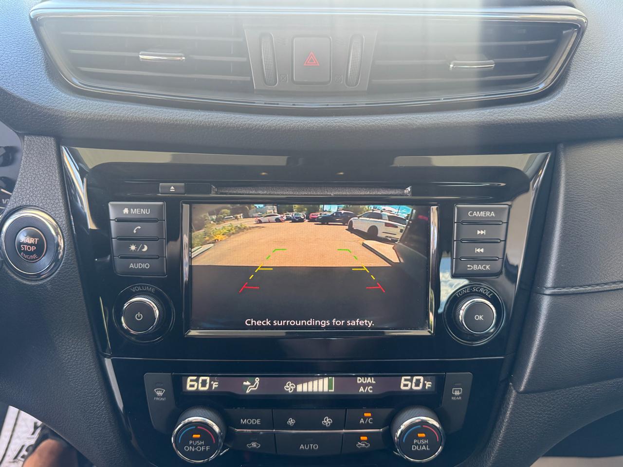 Nissan Rogue  2020