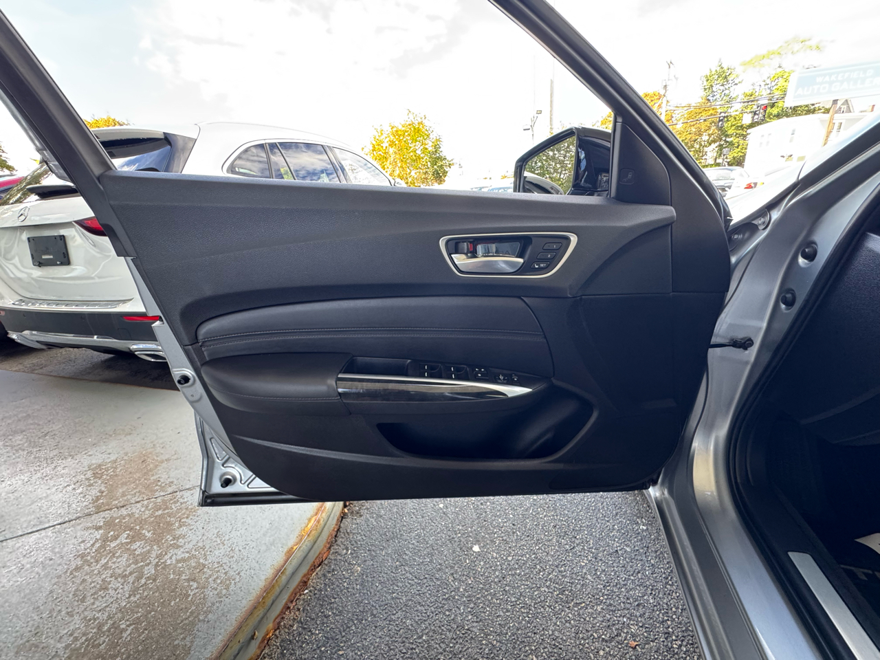 2020 Acura TLX 2.4L Technology photo 9