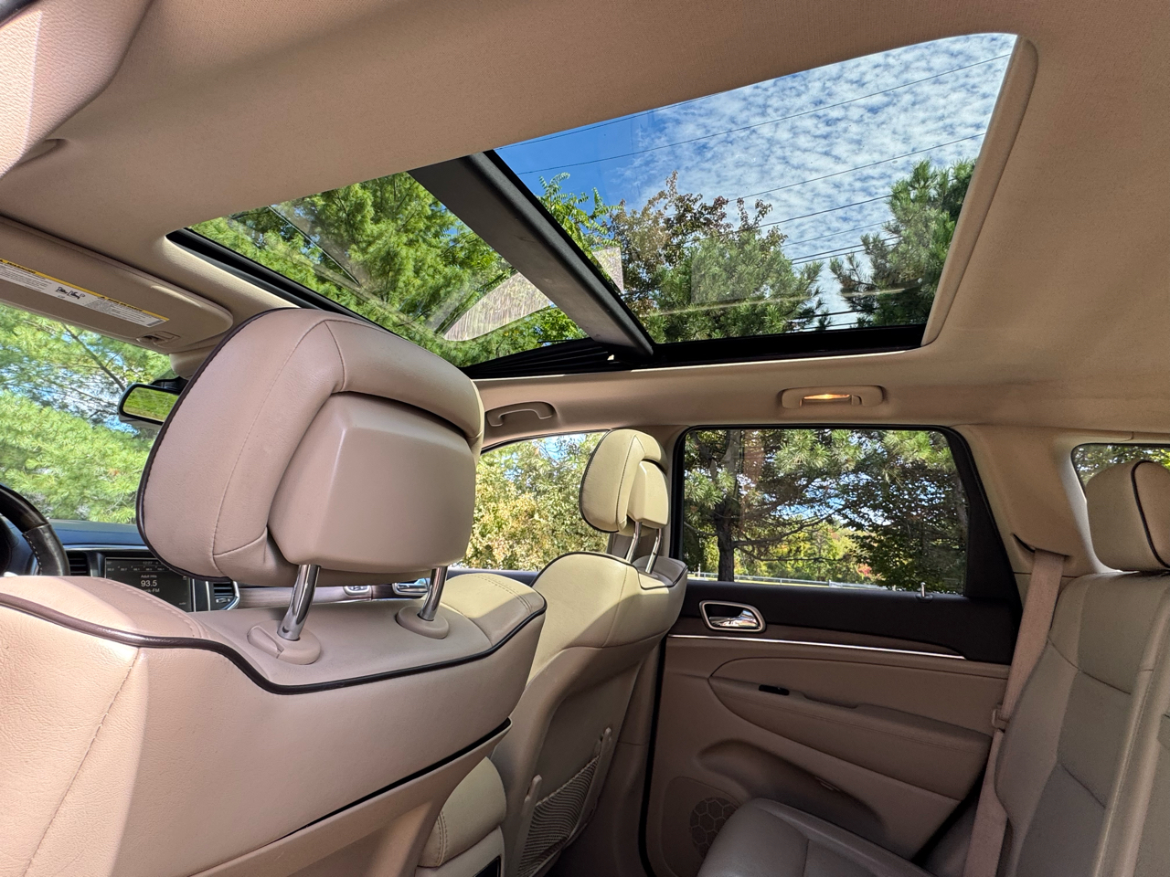 2014 Jeep Grand Cherokee Overland photo 3