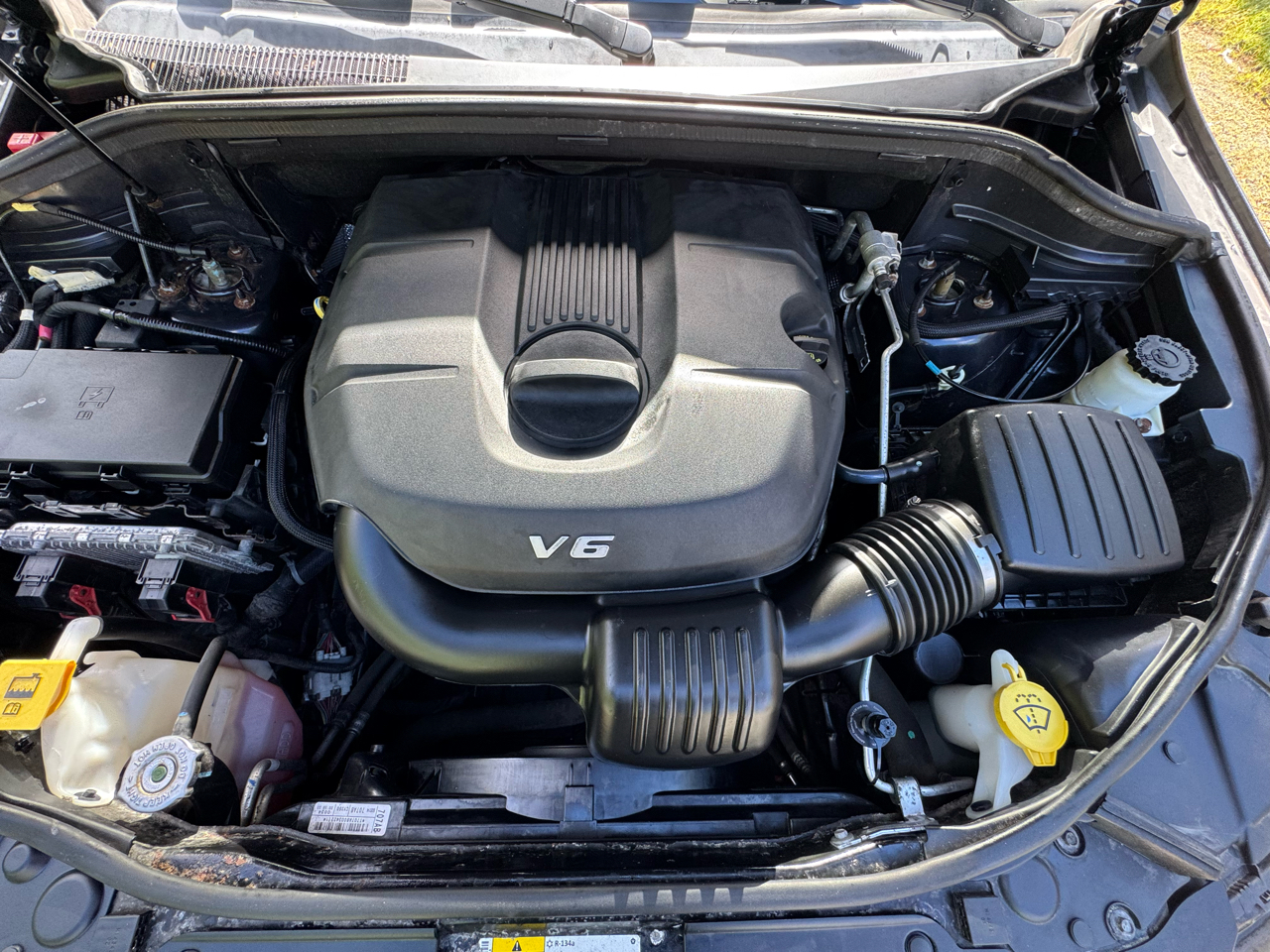2014 Jeep Grand Cherokee Overland photo 15