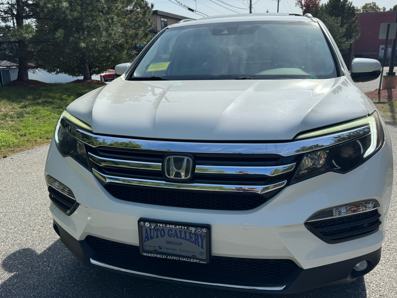2017 Honda Pilot Touring photo 27