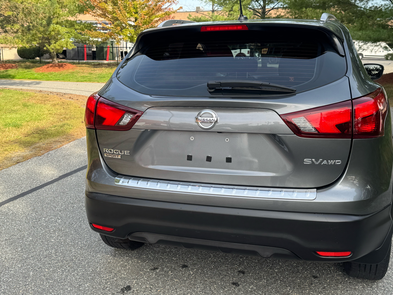 2018 Nissan Rogue Sport SV photo 20