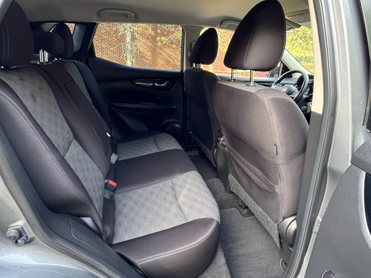 2018 Nissan Rogue Sport SV photo 7