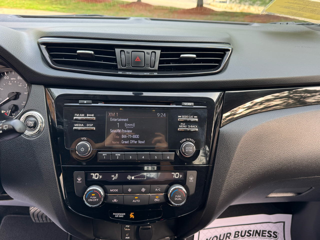 2018 Nissan Rogue Sport SV photo 14
