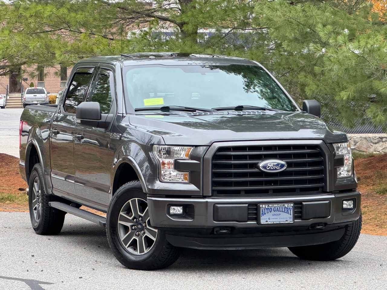 2016 Ford F-150 4WD SuperCrew 145" XLT
