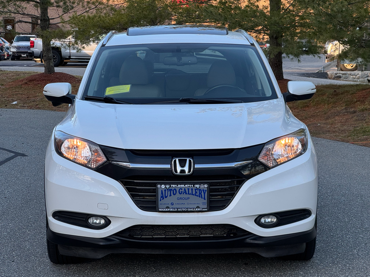 2018 Honda HR-V EX-L photo 2