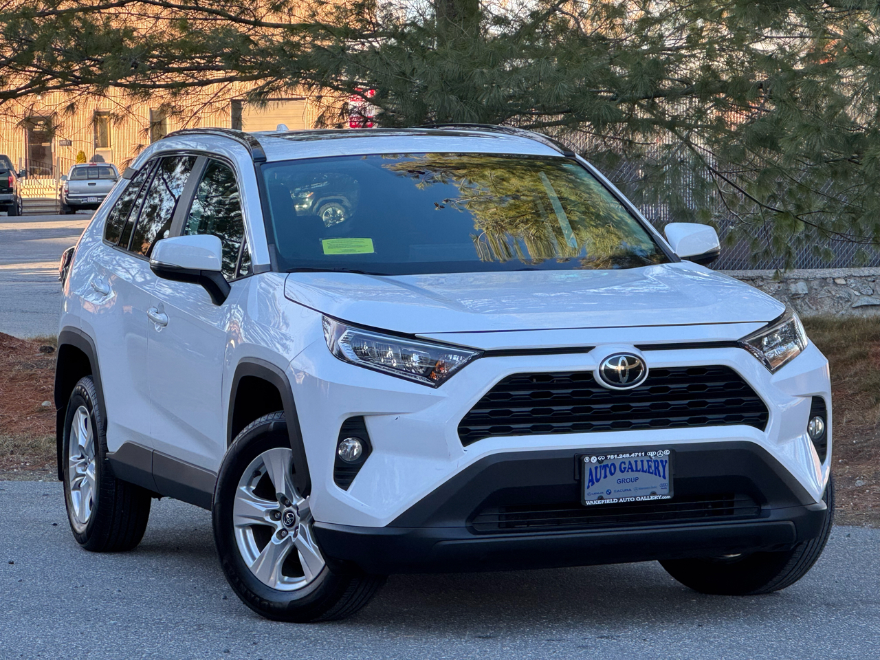 2020 Toyota RAV4 XLE AWD (Natl)