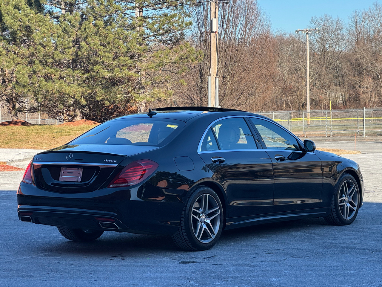 Mercedes-Benz S-Class 4dr Sdn S 550 4MATIC 2015