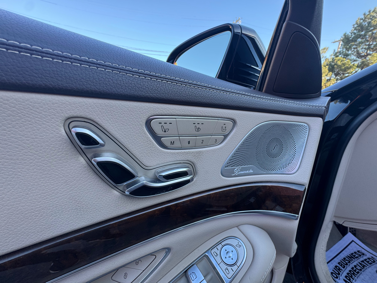 Mercedes-Benz S-Class 4dr Sdn S 550 4MATIC 2015