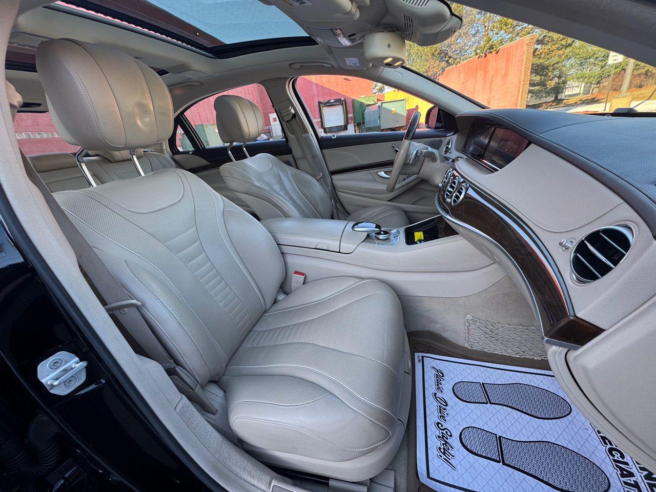 Mercedes-Benz S-Class 4dr Sdn S 550 4MATIC 2015