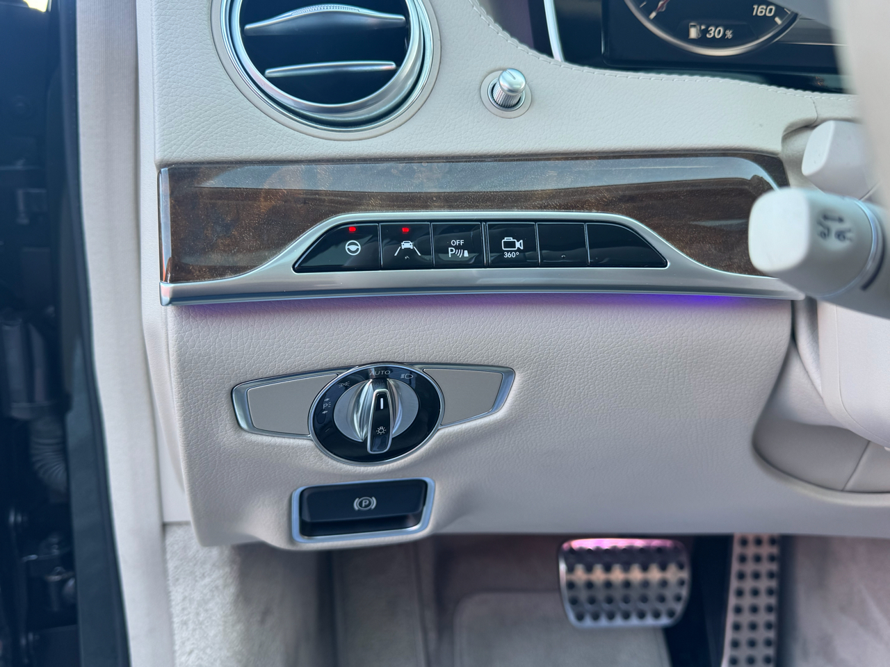 Mercedes-Benz S-Class 4dr Sdn S 550 4MATIC 2015