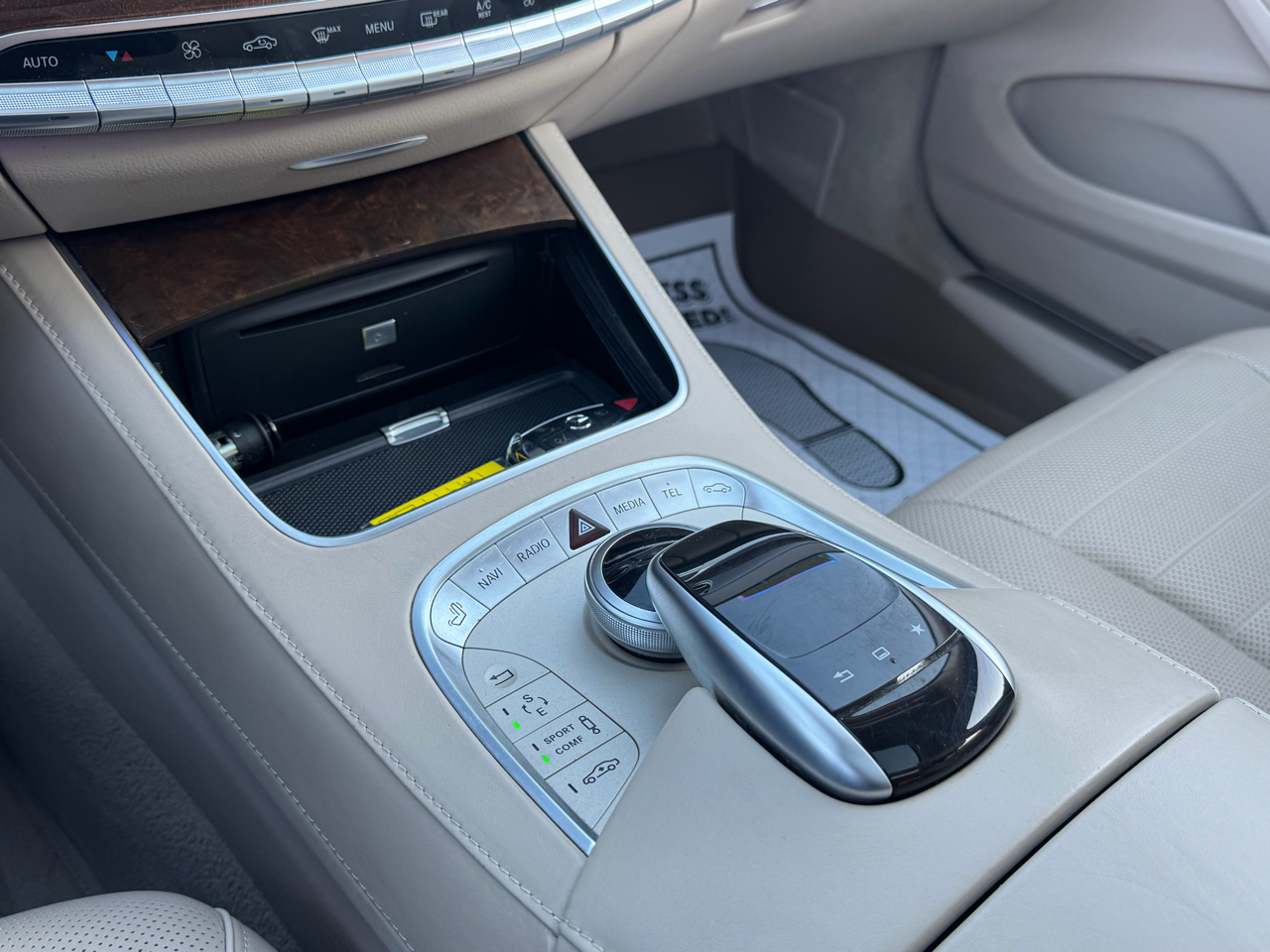 Mercedes-Benz S-Class 4dr Sdn S 550 4MATIC 2015