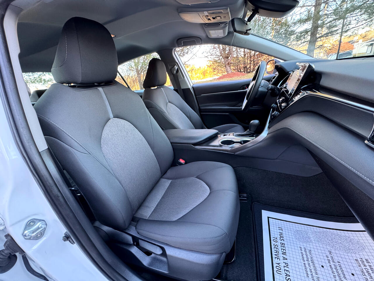 Toyota Camry Hybrid LE CVT (Natl) 2023